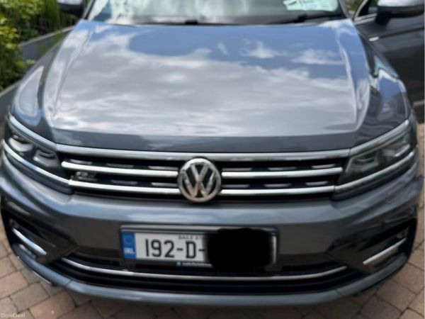 Volkswagen Tiguan SUV, Petrol, 2019, Grey