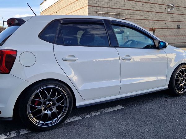 Volkswagen Polo Hatchback, Petrol, 2016, White