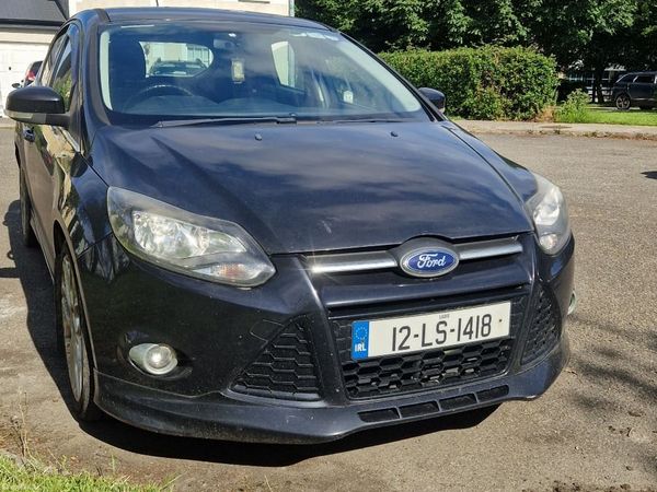 Ford Focus Hatchback, Diesel, 2012, Black