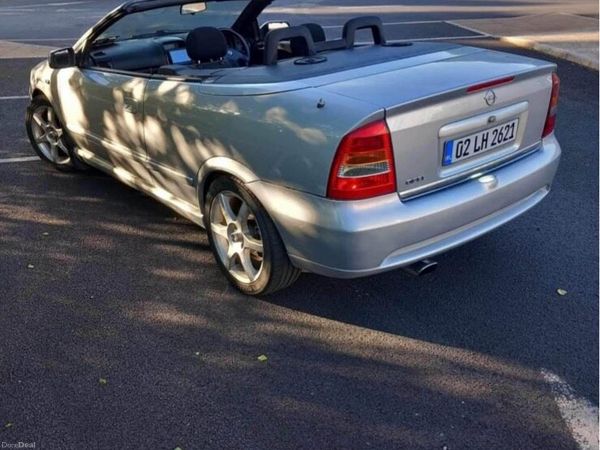 Opel Astra Convertible, Petrol, 2002, Silver