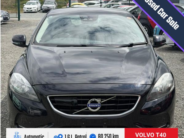 Volvo V40 Hatchback, Petrol, 2015, Black