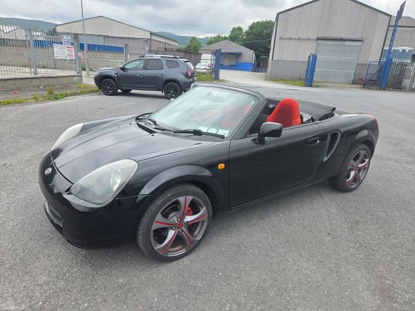 Toyota MR2 Convertible, Petrol, 2000, Black