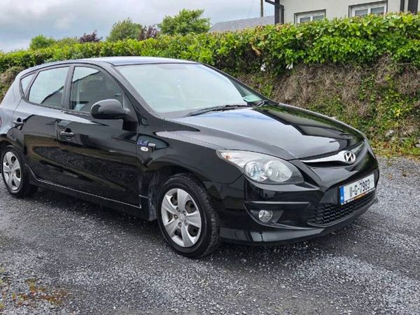 Hyundai i30 Hatchback, Diesel, 2011, Black