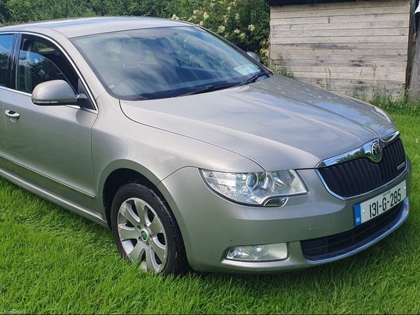 Skoda Superb Saloon, Diesel, 2013, Beige