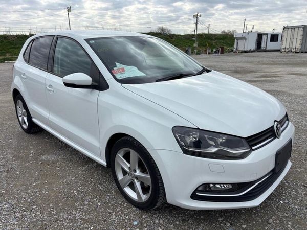 Volkswagen Polo Hatchback, Petrol, 2017, White