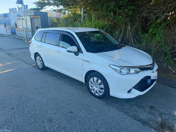 Toyota Corolla Estate, Petrol Hybrid, 2016, White