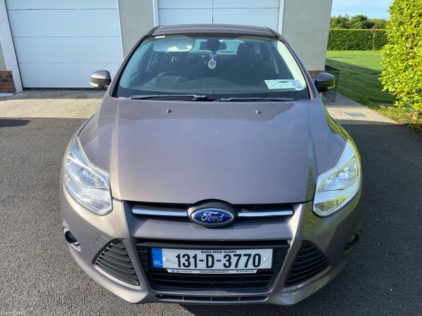 Ford Focus Hatchback, Diesel, 2013, Grey