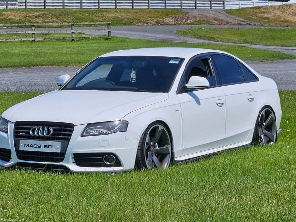 Audi A4 Saloon, Diesel, 2009, White