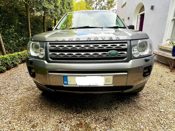Land Rover Freelander SUV, Diesel, 2011, Grey