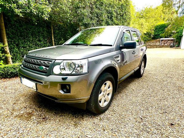Land Rover Freelander SUV, Diesel, 2011, Grey