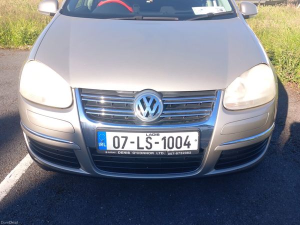 Volkswagen Jetta Saloon, Diesel, 2007, Beige