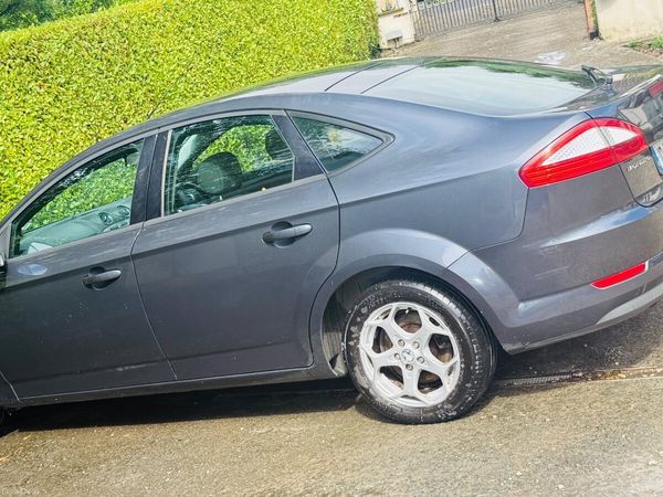 Ford Mondeo Hatchback, Diesel, 2010, Grey