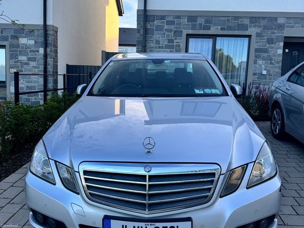 Mercedes-Benz E-Class Saloon, Diesel, 2011, Silver