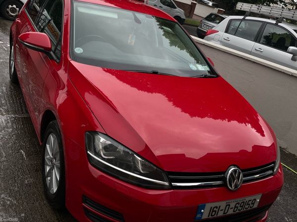 Volkswagen Golf Hatchback, Petrol, 2016, Red