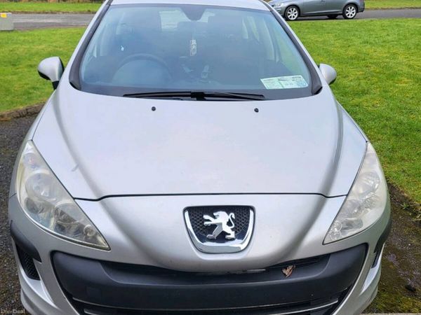 Peugeot 308 Hatchback, Diesel, 2011, Grey
