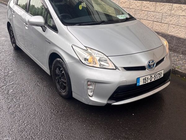 Toyota Prius Hatchback, Petrol Hybrid, 2015, Silver