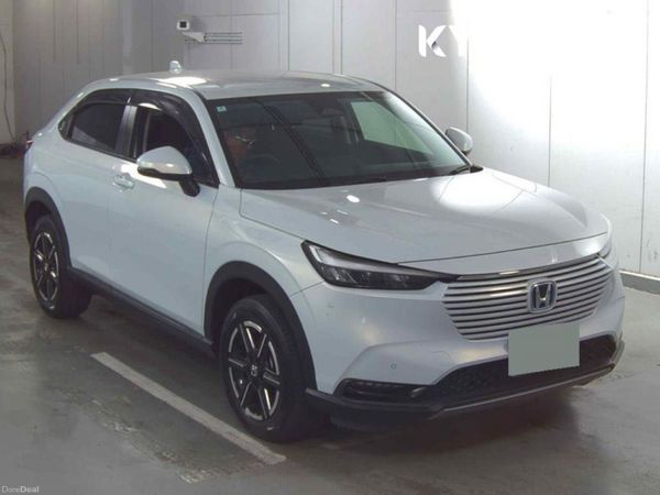Honda Vezel SUV, Petrol Hybrid, 2022, White