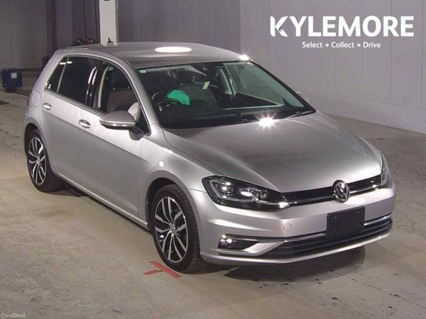 Volkswagen Golf Hatchback, Petrol, 2019, Silver
