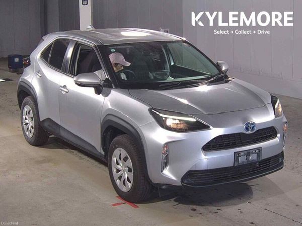Toyota Yaris Cross SUV, Petrol Hybrid, 2022, Silver