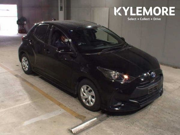 Toyota Yaris Hatchback, Petrol Hybrid, 2023, Black