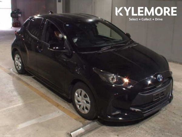 Toyota Yaris Hatchback, Petrol Hybrid, 2023, Black