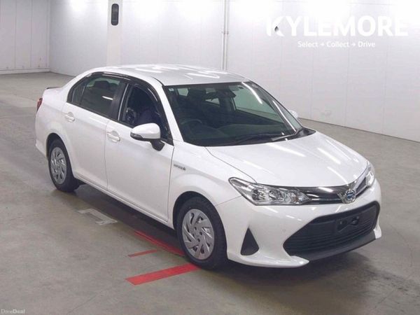 Toyota Corolla Saloon, Petrol Hybrid, 2020, White