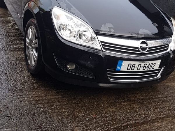 Opel Astra Saloon, Petrol, 2008, Black