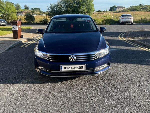 Volkswagen Passat Saloon, Diesel, 2018, Blue