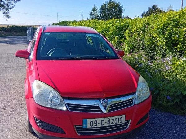 Vauxhall Astra Estate, Diesel, 2009, Red
