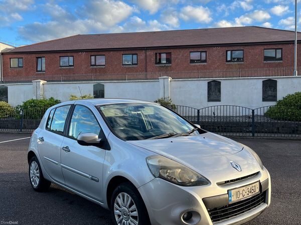 Renault Clio Hatchback, Ethanol Petrol, 2010, Silver
