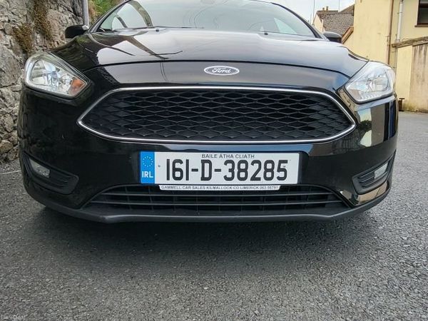 Ford Focus Hatchback, Petrol, 2016, Black