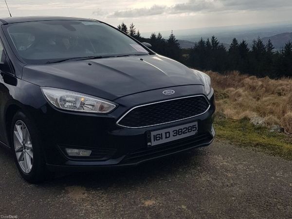 Ford Focus Hatchback, Petrol, 2016, Black