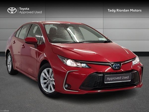 Toyota Corolla Saloon, Petrol Hybrid, 2023, Red