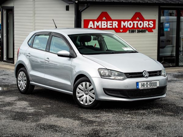 Volkswagen Polo Hatchback, Petrol, 2014, Silver