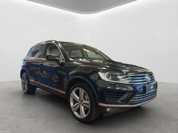 Volkswagen Touareg SUV, Diesel, 2018, Black