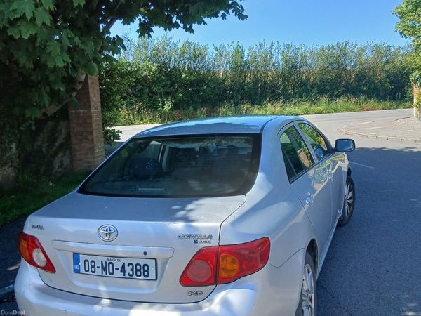 Toyota Corolla Saloon, Diesel, 2008, Silver