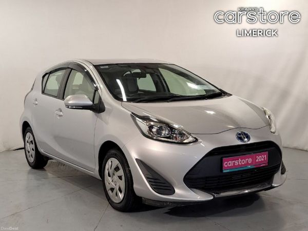 Toyota Aqua Hatchback, Petrol Hybrid, 2021, Silver