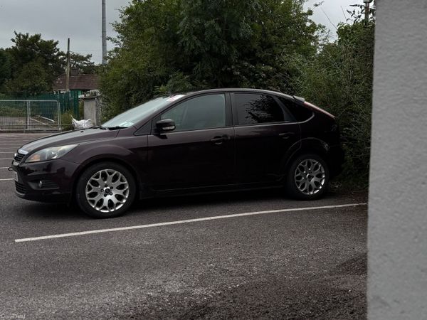 Ford Focus Hatchback, Diesel, 2009, Purple