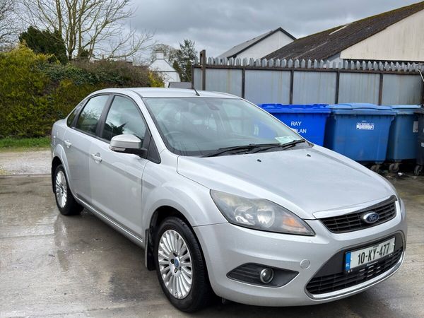 Ford Focus Saloon, Diesel, 2010, Silver
