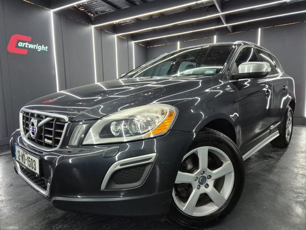 Volvo XC60 SUV, Diesel, 2012, Grey