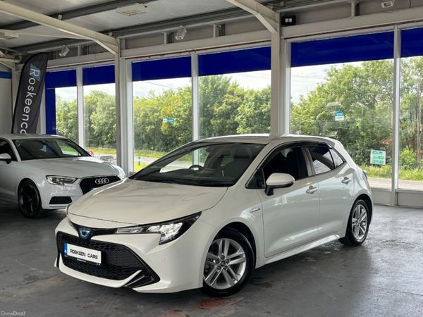 Toyota Corolla Hatchback, Petrol Hybrid, 2019, White