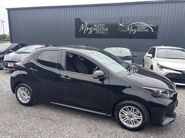 Toyota Yaris Hatchback, Petrol, 2022, Black