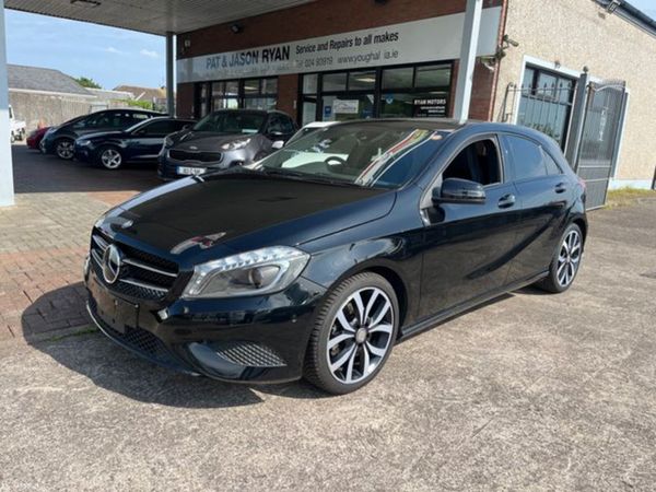 Mercedes-Benz A-Class Hatchback, Petrol, 2015, Black