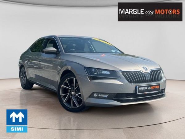 Skoda Superb Saloon, Diesel, 2019, Grey