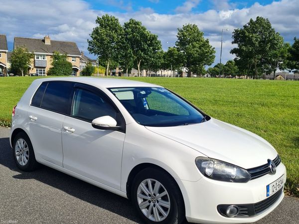 Volkswagen Golf Hatchback, Petrol, 2012, White