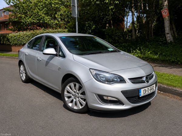 Opel Astra Saloon, Diesel, 2013, Silver