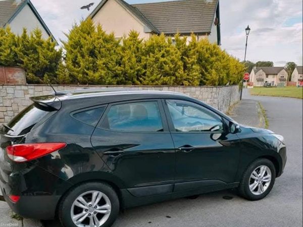 Hyundai ix35 SUV, Diesel, 2012, Black