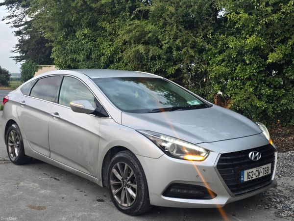 Hyundai i40 Saloon, Diesel, 2016, Silver
