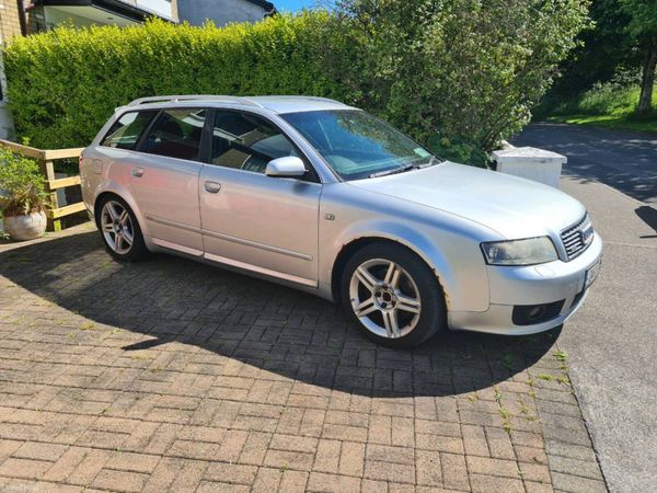 Audi A4 Estate, Petrol, 2004, Silver