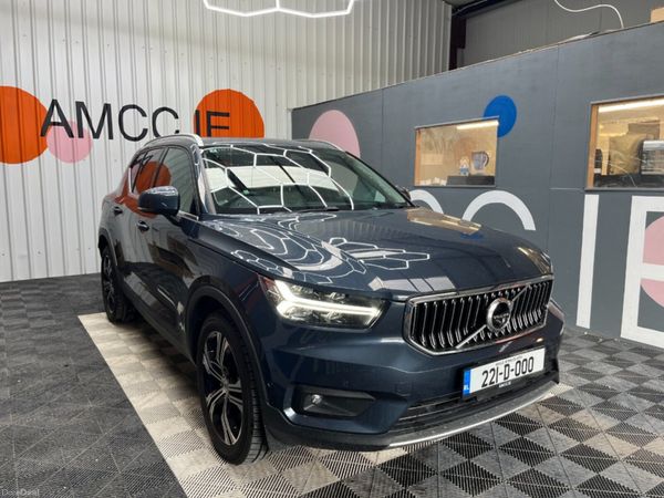 Volvo XC40 SUV, Petrol Plug-in Hybrid, 2022, Blue